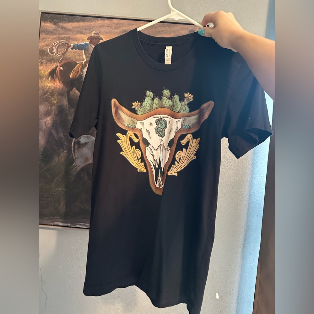 Bull Skull With Turquoise details and cactus T-Shirt